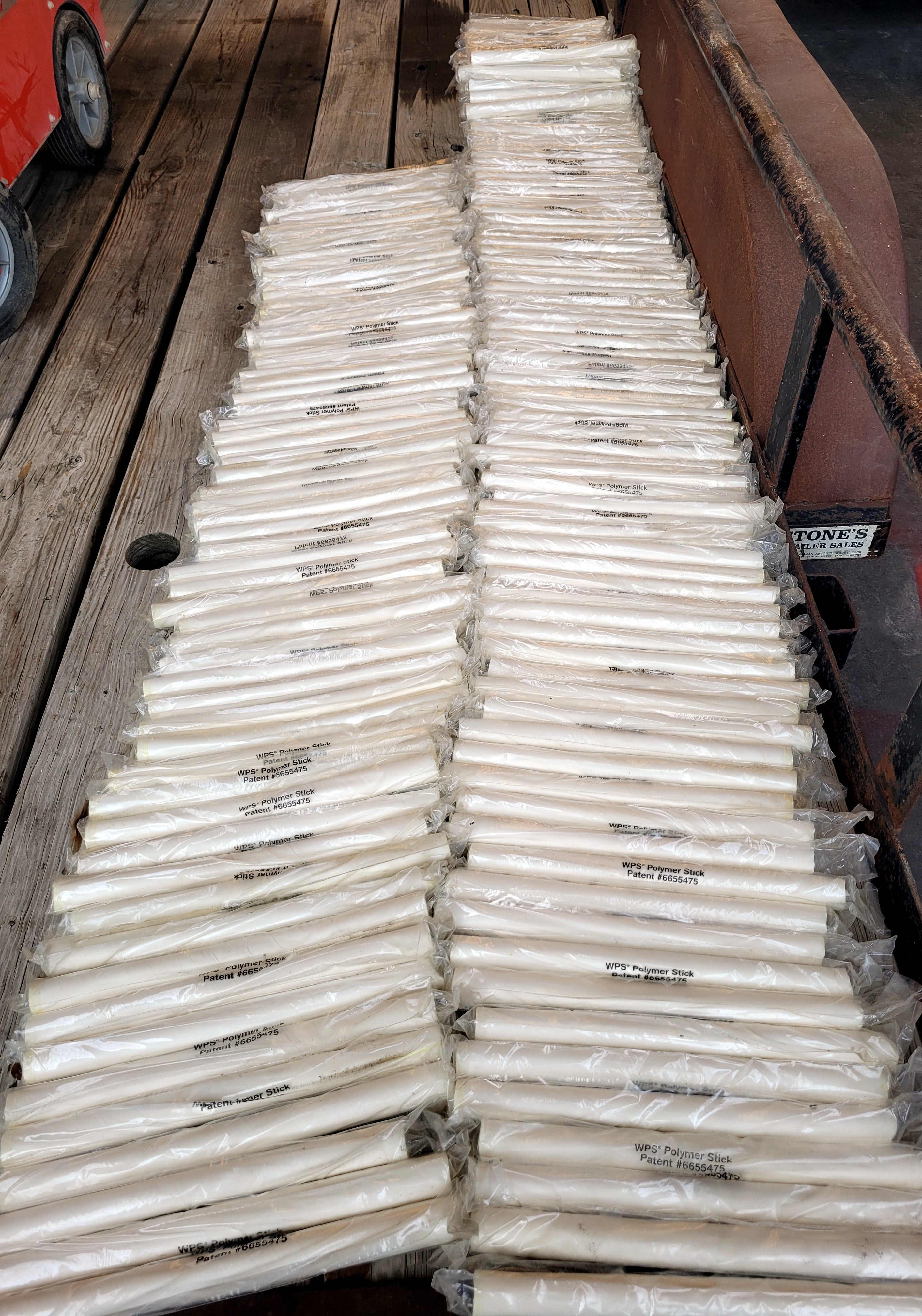 WPS Polymer Sticks for Oil Well Drilling (Lot of 152 sticks)